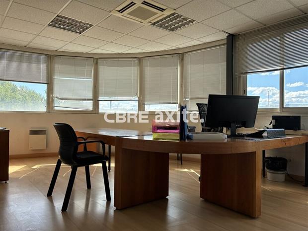 Local d'activités Location 74960 ANNECY   MEYTHET