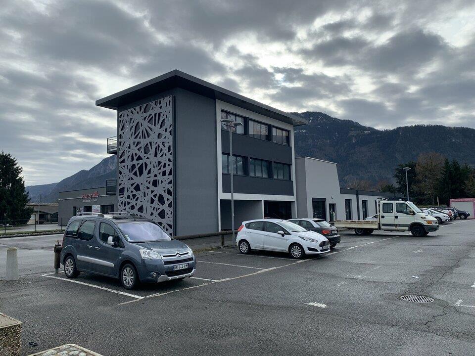 Bureau Location 74800 SAINT PIERRE EN FAUCIGNY