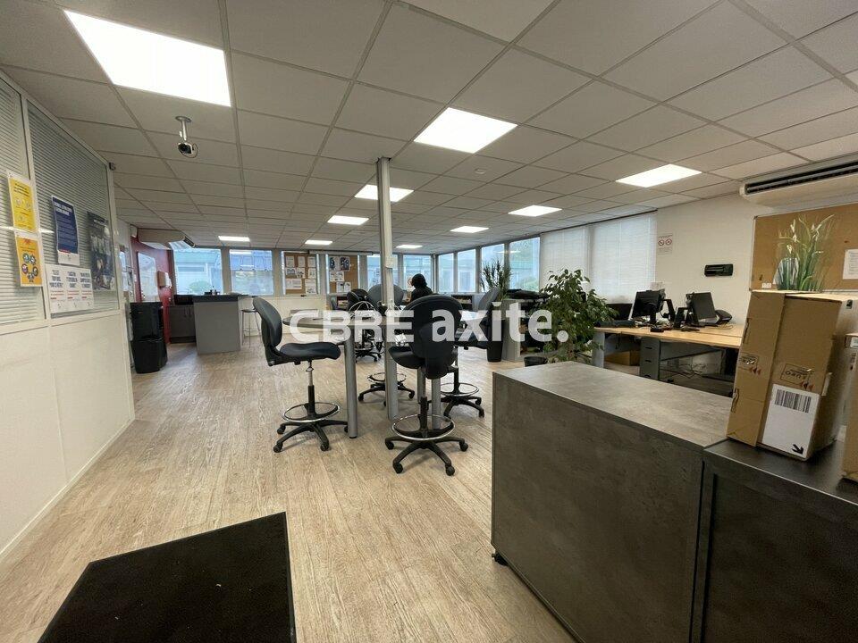 Bureau Location 74370 PRINGY