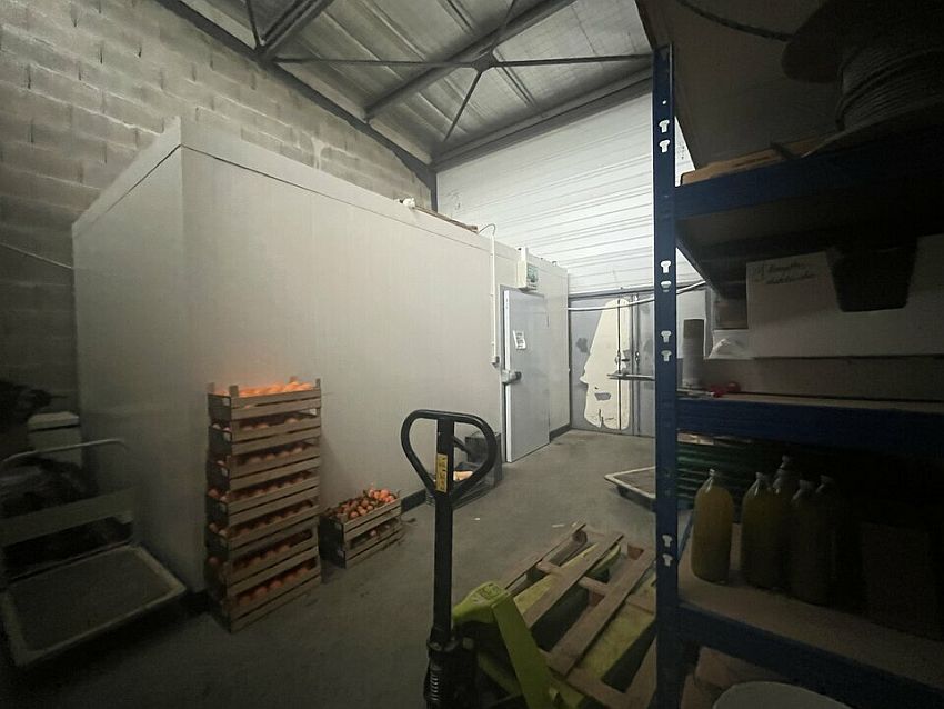 Commerce Location 07800 LA VOULTE SUR RHONE