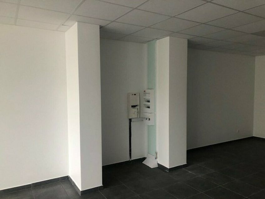 Commerce Location 26750 SAINT PAUL LES ROMANS