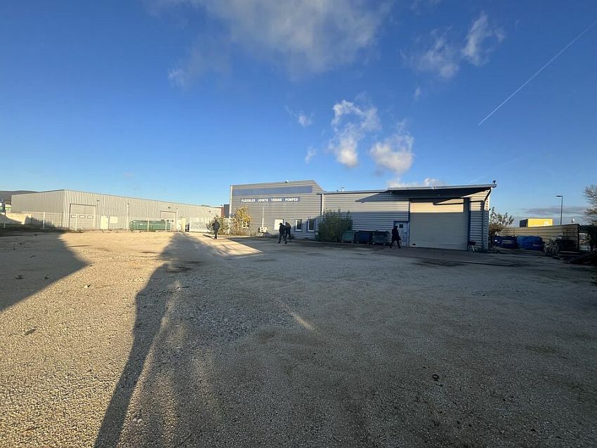 Local d'activités Location 26200 MONTÉLIMAR