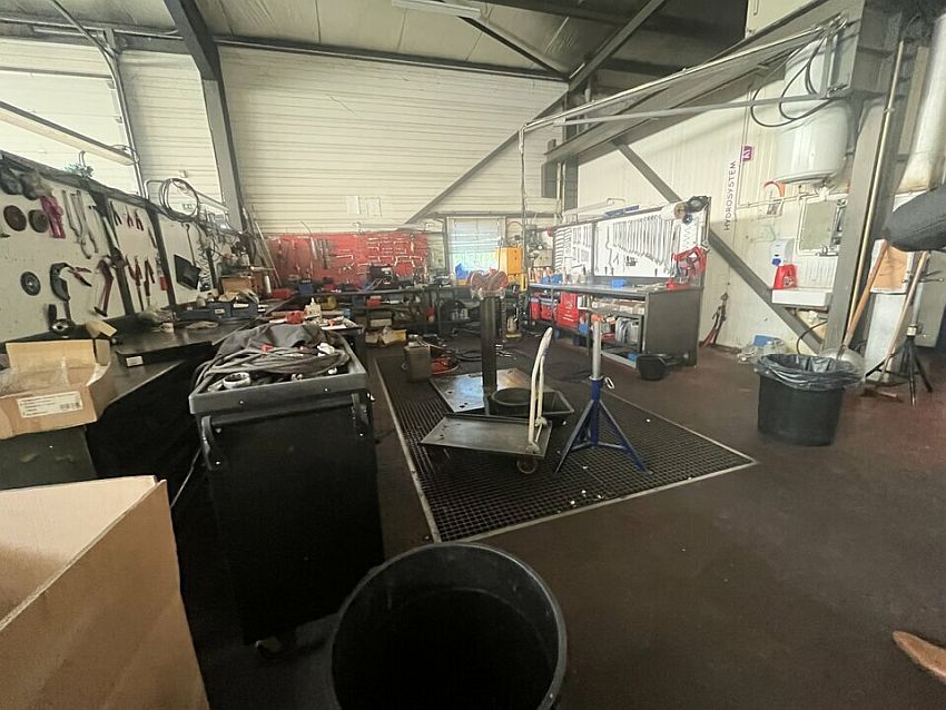 Local d'activités Location 26200 MONTÉLIMAR