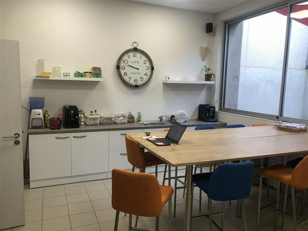 Bureau Location 26000 VALENCE