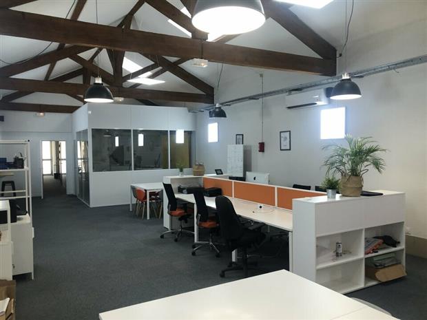 Bureau Location 26000 VALENCE