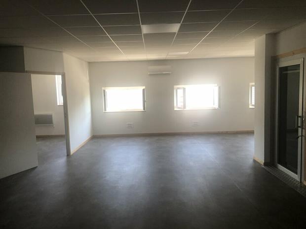 Bureau Location 26000 VALENCE