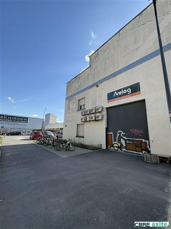 Local d'activités Location 38100 GRENOBLE