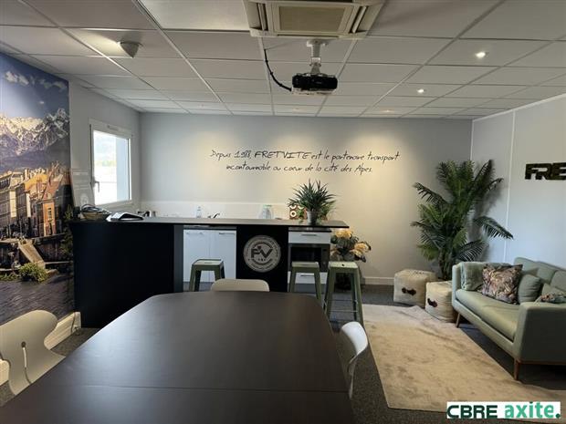 Local d'activités Location 38360 NOYAREY