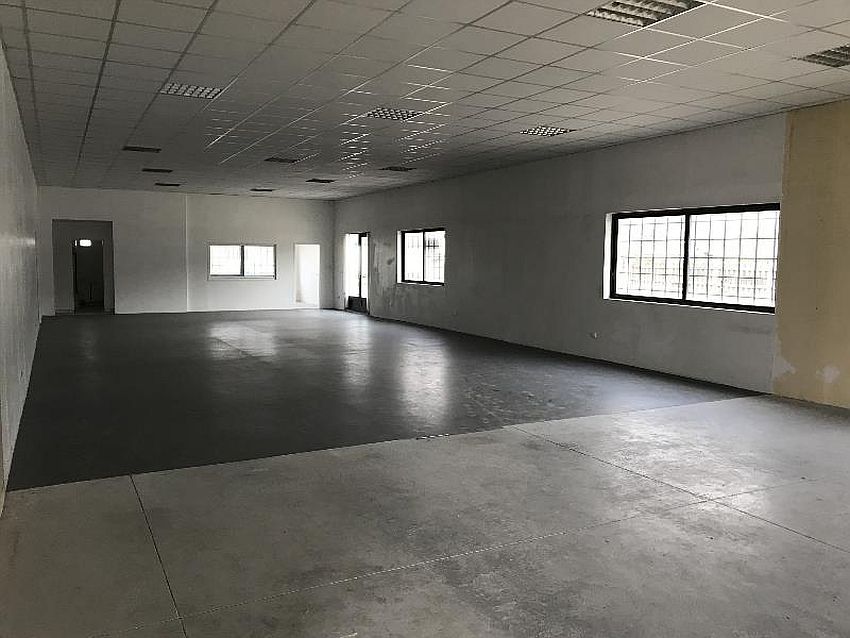 Local d'activités Location 38210 VOUREY