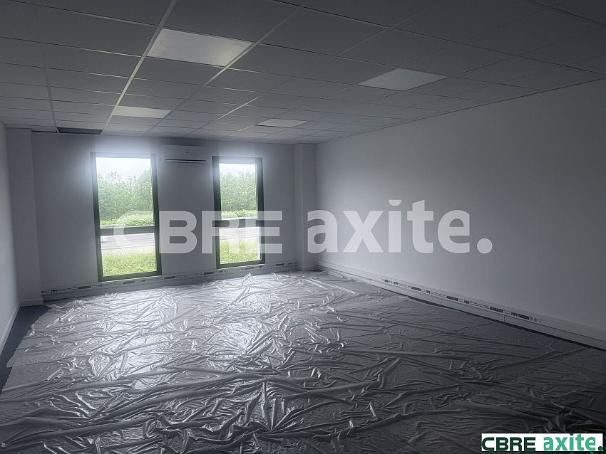 Local d'activités Location 38300 BOURGOIN JALLIEU