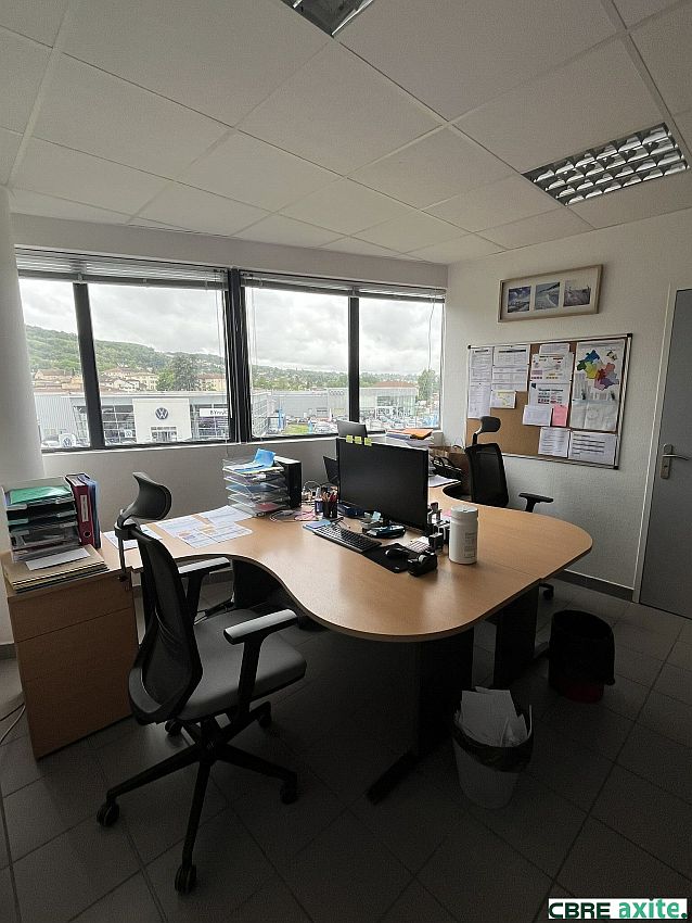 Bureau Location 38300 BOURGOIN JALLIEU