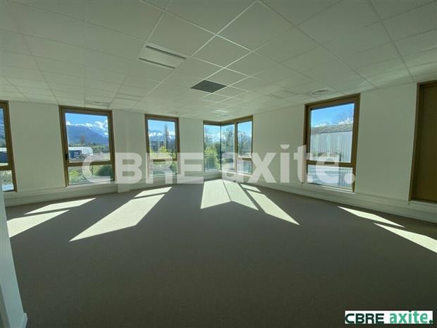 Bureau Location 38950 SAINT MARTIN LE VINOUX