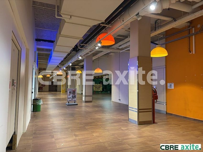Commerce Location 38300 BOURGOIN JALLIEU