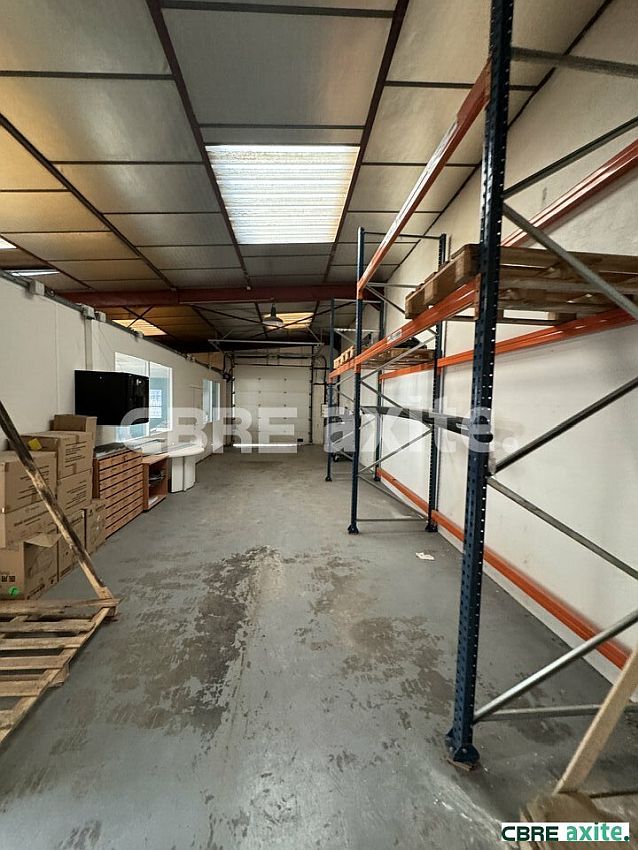 Local d'activités Location 38610 GIERES
