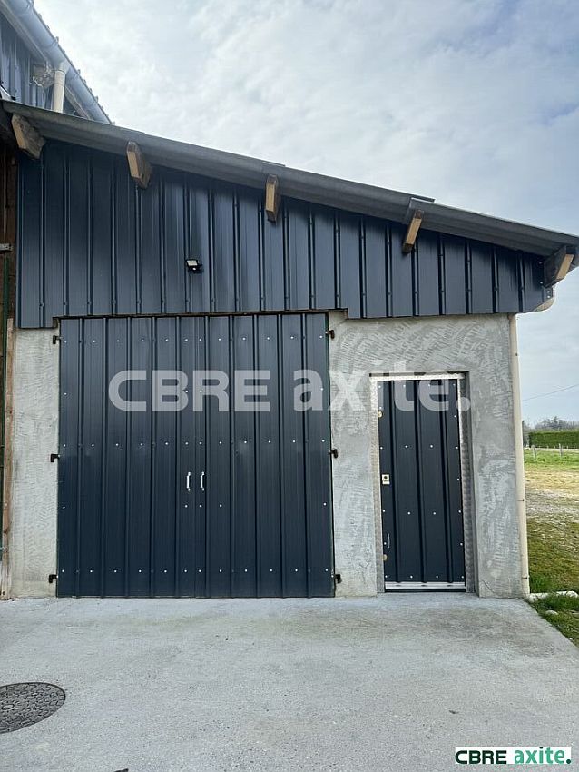 Entrepôt / Local d'activités Location 38110 SAINT-DIDIER-DE-LA-TOUR