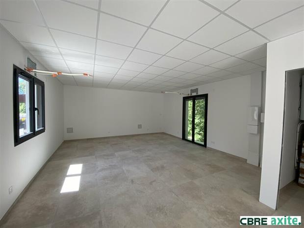 Bureau Location 38300 SAINT SAVIN