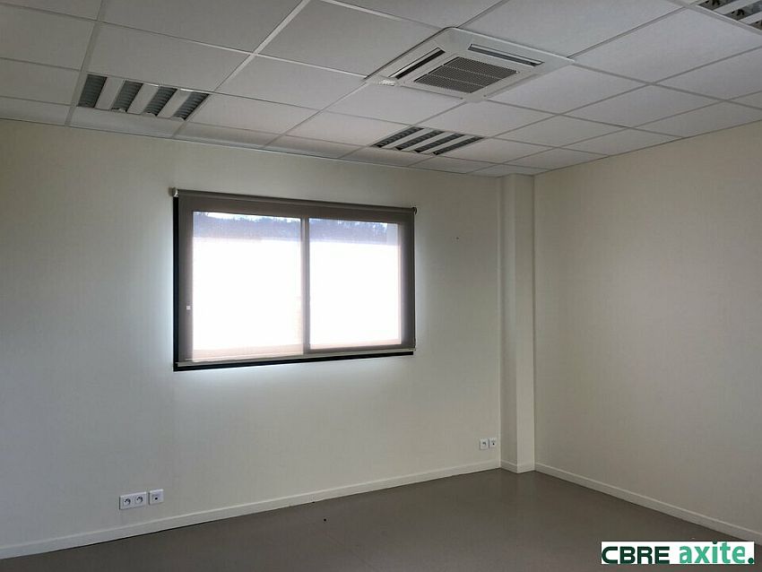 Bureau Vente 38080 SAINT ALBAN DE ROCHE