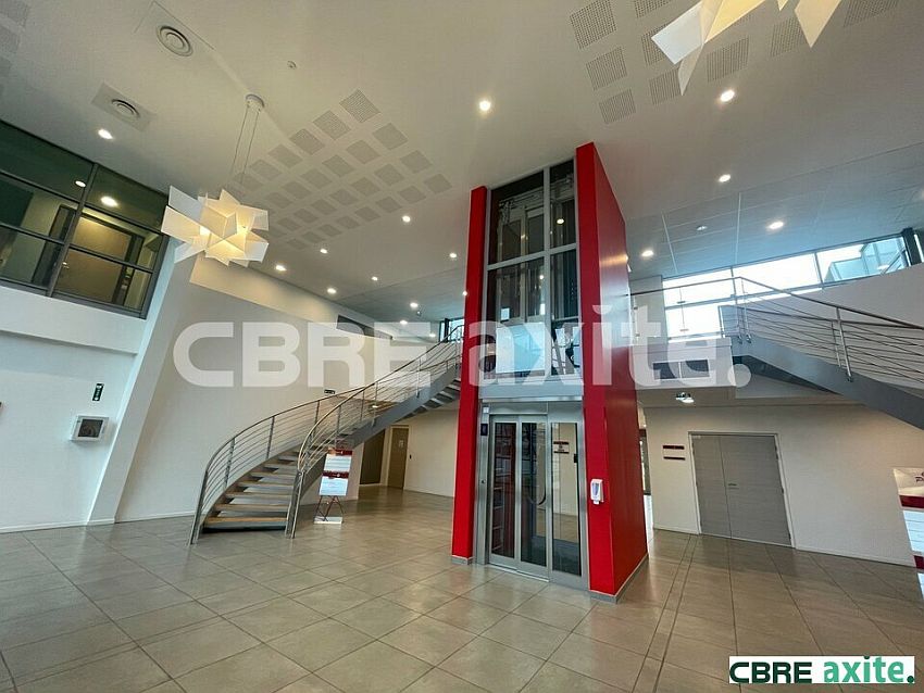 Bureau Location 38330 MONTBONNOT SAINT MARTIN