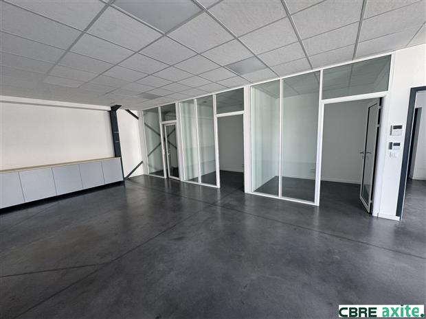 Local d'activités Location 38340 VOREPPE