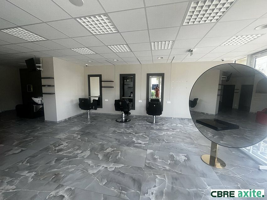 Commerce Location 38290 LA VERPILLIÈRE