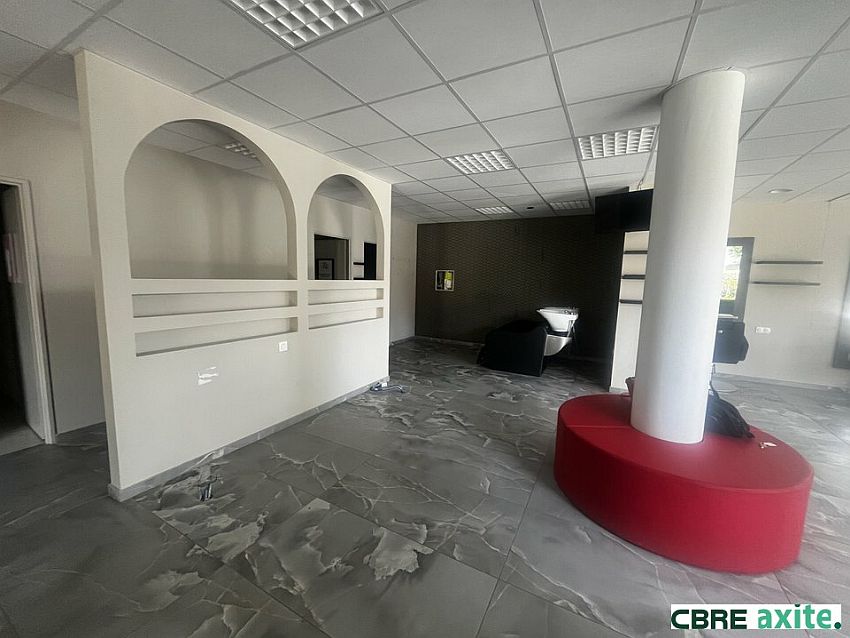 Commerce Location 38290 LA VERPILLIÈRE