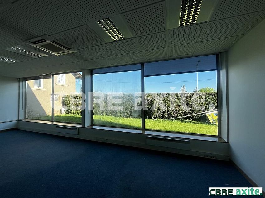 Bureau Vente 38300 DOMARIN