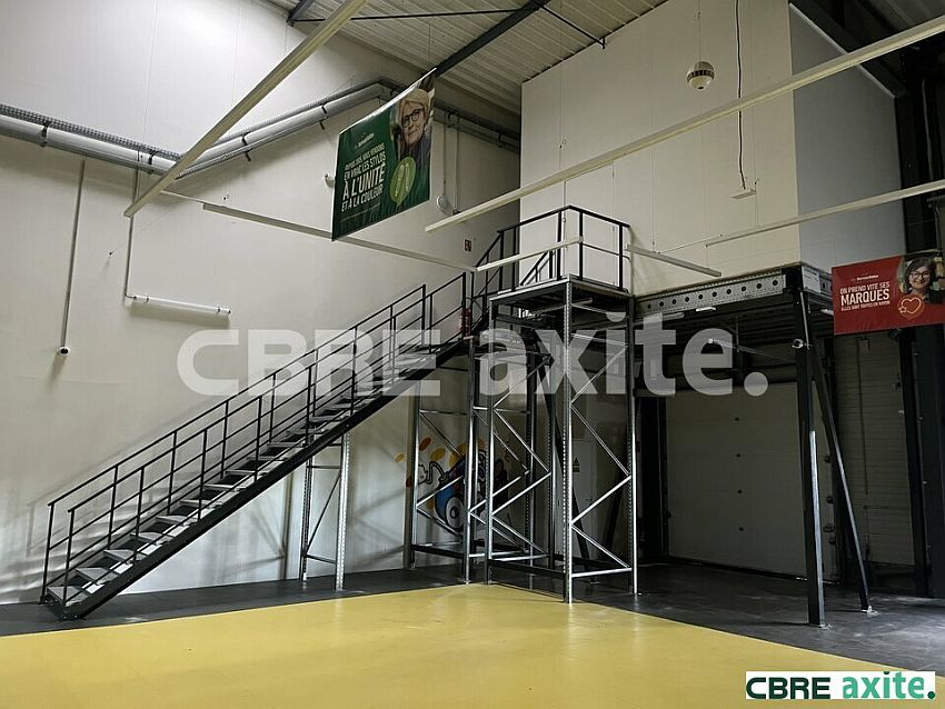 Commerce Location 38300 BOURGOIN-JALLIEU