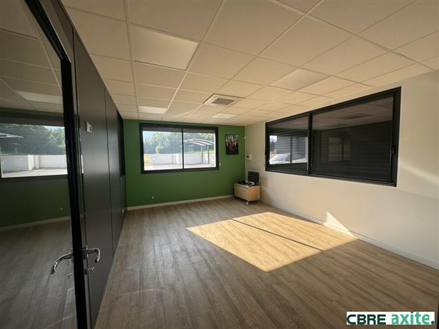 Local d'activités Location 38500 COUBLEVIE