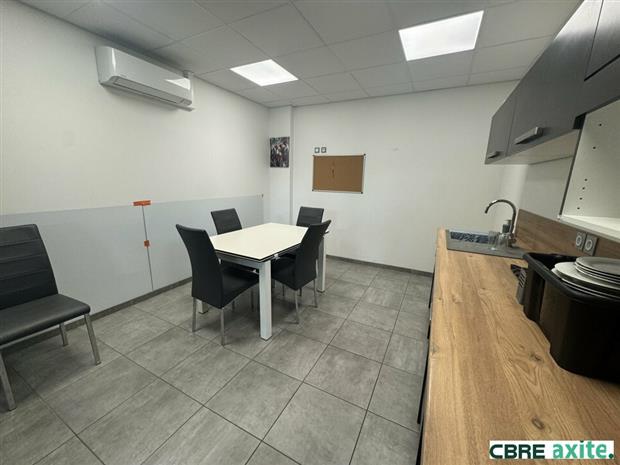 Local d'activités Location 38500 COUBLEVIE