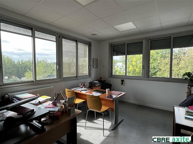 Bureau Location 38300 BOURGOIN JALLIEU