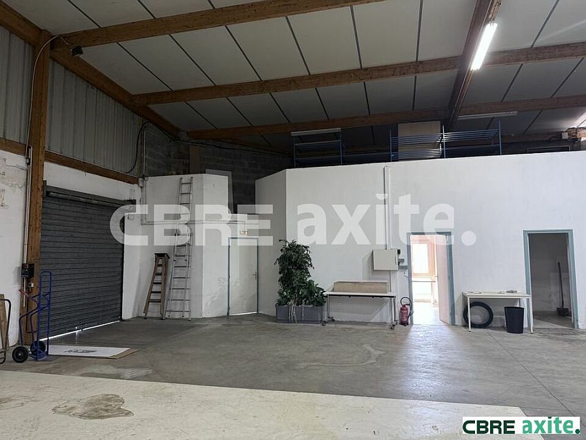 Entrepôt / Local d'activités Location 38150 SONNAY