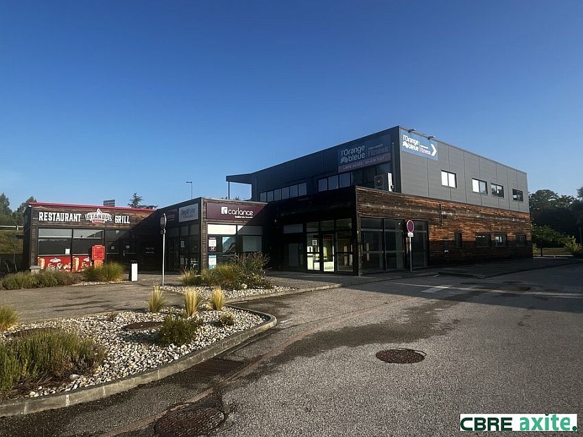 Commerce Location 38080 L'ISLE-D'ABEAU