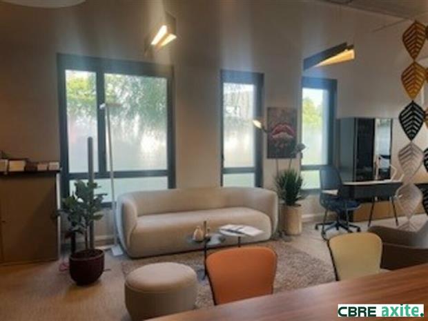 Bureau Location 38090 VAULX-MILIEU