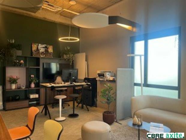 Bureau Location 38090 VAULX-MILIEU