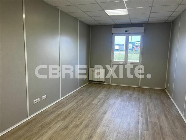 Bureau Location 38510 PASSINS
