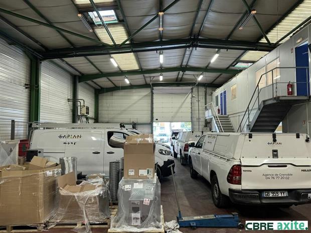 Local d'activités Vente 38610 GIERES