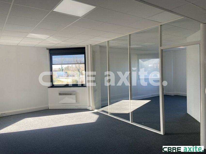 Bureau Location 38070 SAINT QUENTIN FALLAVIER
