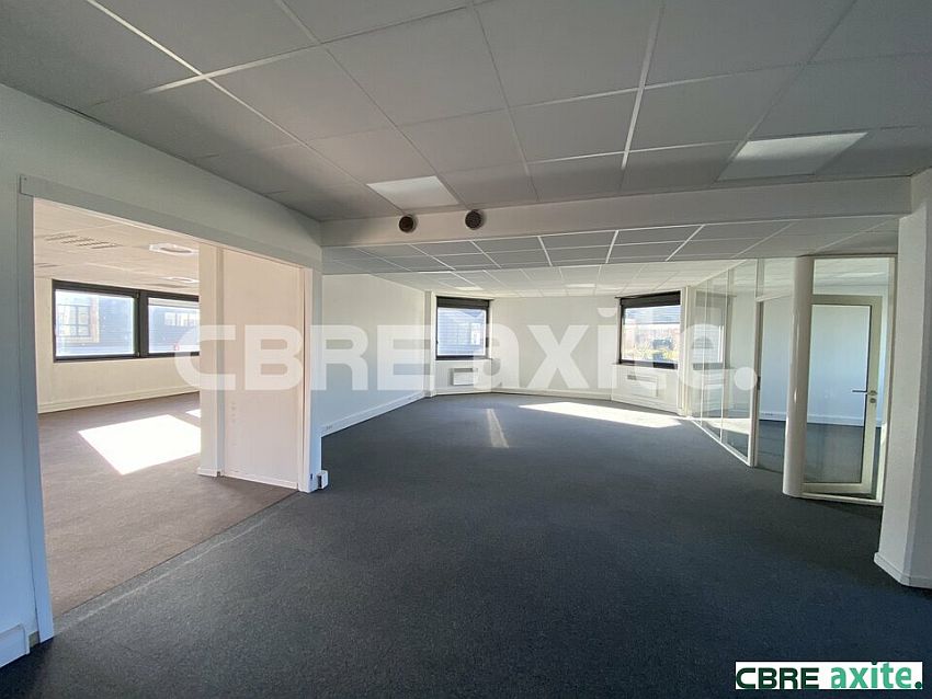 Bureau Location 38070 SAINT QUENTIN FALLAVIER