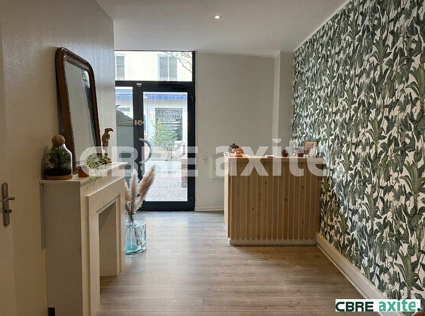 Commerce Location 38300 BOURGOIN-JALLIEU