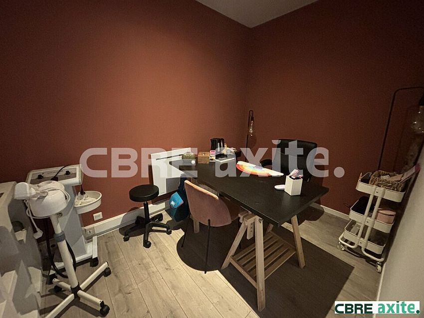 Commerce Location 38300 BOURGOIN-JALLIEU