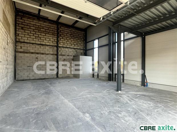 Commerce Location 38300 BOURGOIN-JALLIEU