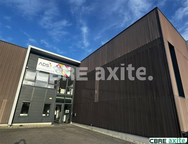 Bureau Location 38090 VAULX MILIEU