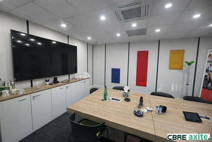 Local d'activités Location 38100 GRENOBLE