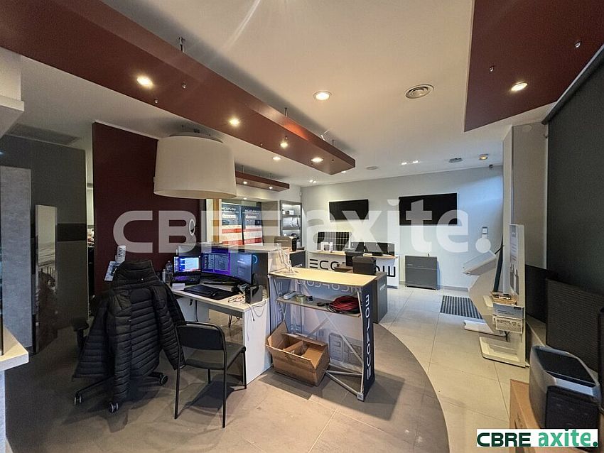 Commerce Location 38300 BOURGOIN JALLIEU