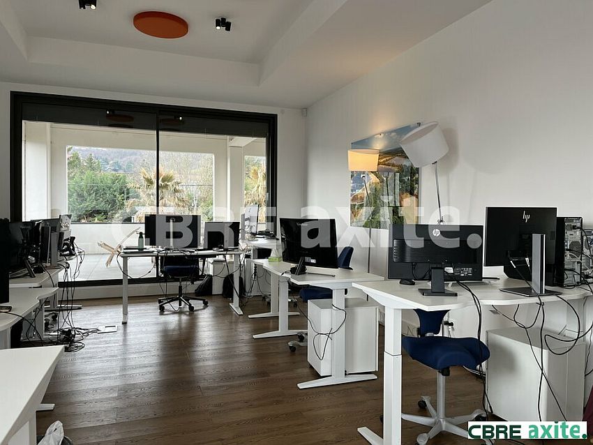 Chargement de l'image...