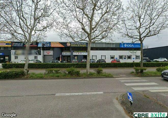 Commerce Location 38130 ECHIROLLES