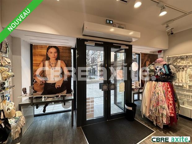 Commerce Location 38300 BOURGOIN-JALLIEU