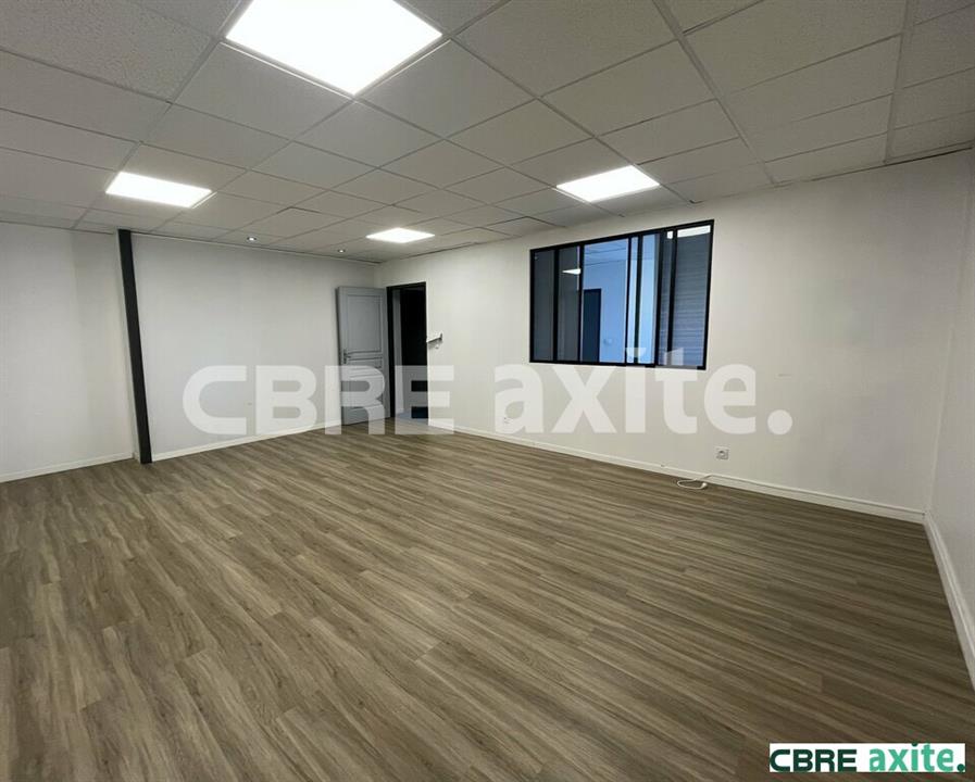Bureau Location 38090 VILLEFONTAINE
