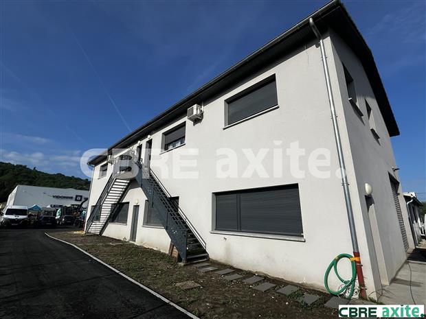 Local d'activités Location 38890 SALAGNON