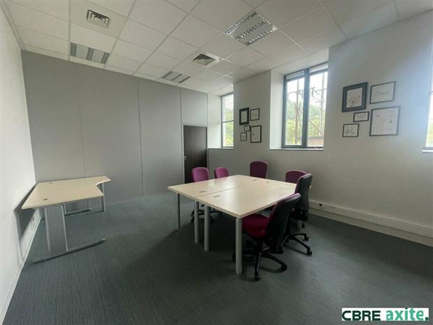 Bureau Location 38210 TULLINS